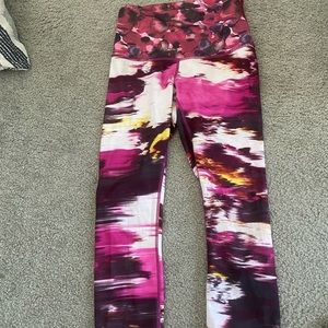 Tie dye lululemon 7/8 leggings - luon material, wunder under